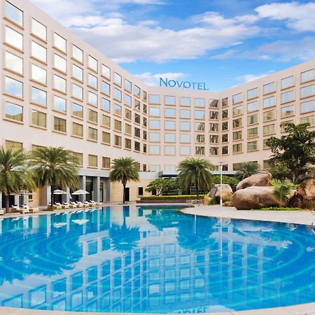 Novotel Hyderabad Convention Centre Kültér fotó